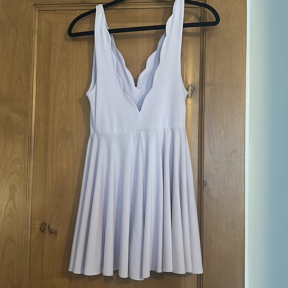 Urban Outfitters Lilac Scallion Romper Small - Picture 3 of 3